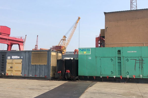 禅城发电机出租空气滤清器的清洁频率是多少？